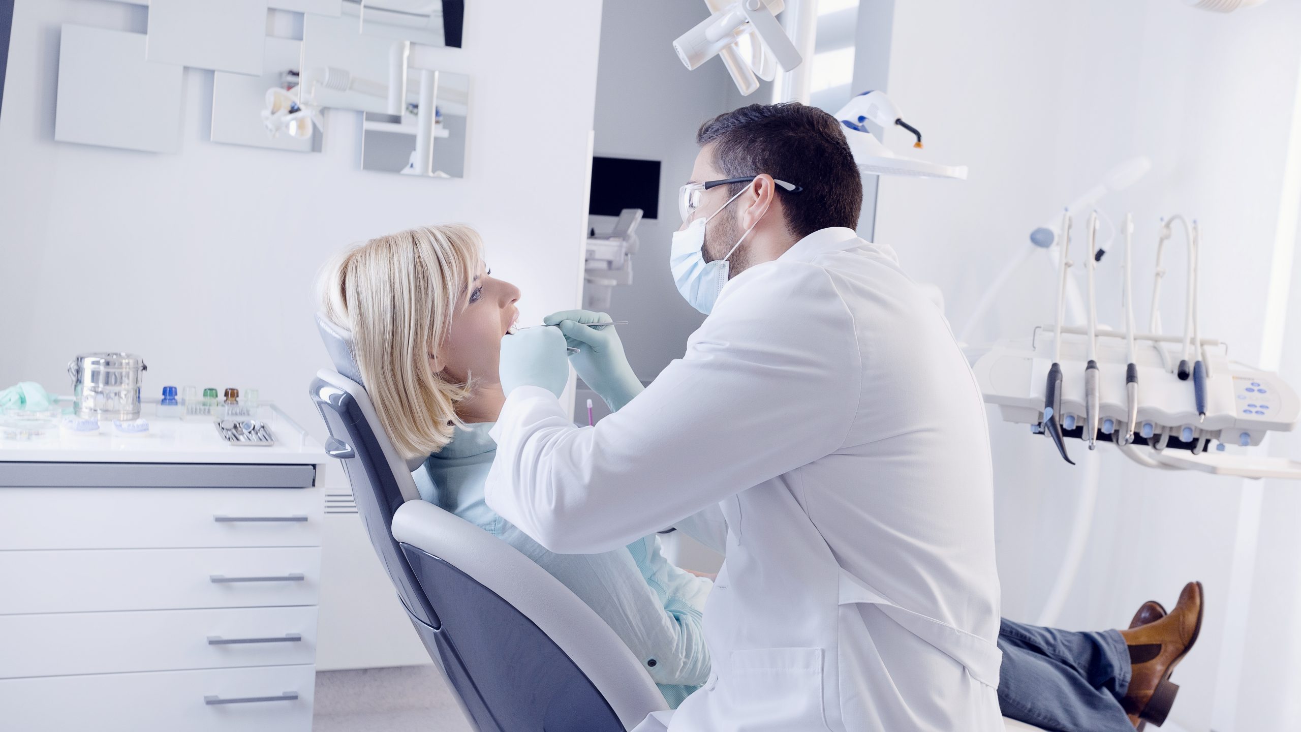 Dentist in Lafayette, TN